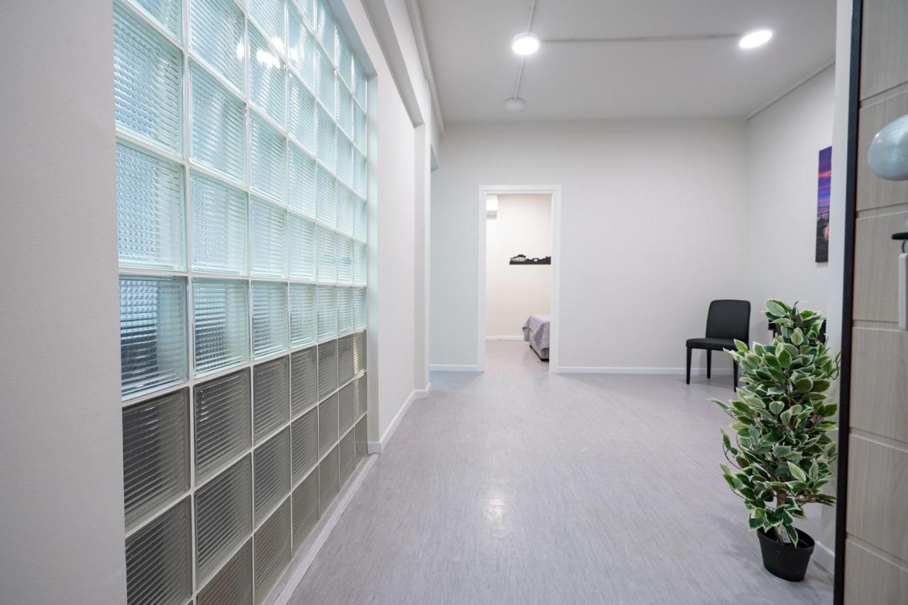 Monastiraki Metro St 2 Bedrooms 6 Pers By Mps Athens Exterior photo
